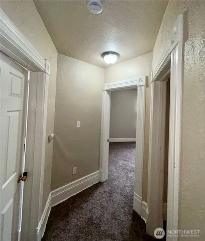 2716 S 14th Street, Tacoma, WA 98405