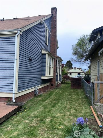 2716 S 14th Street, Tacoma, WA 98405