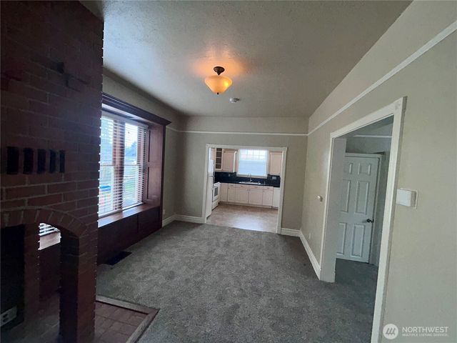 2716 S 14th Street, Tacoma, WA 98405