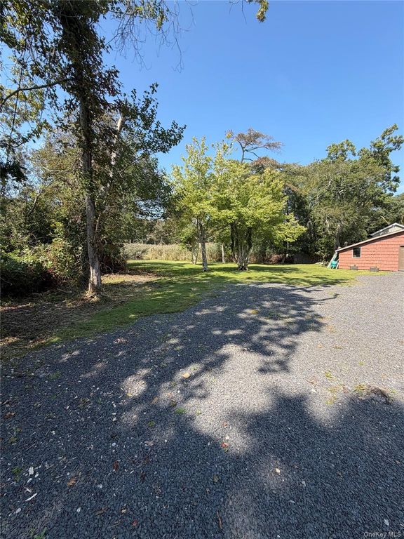 1 Beaver Street, East Patchogue, NY 11772 — photo 5