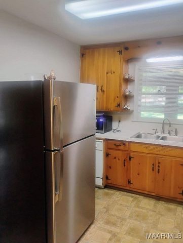 1127 Rosedale Drive, Montgomery, AL 36107