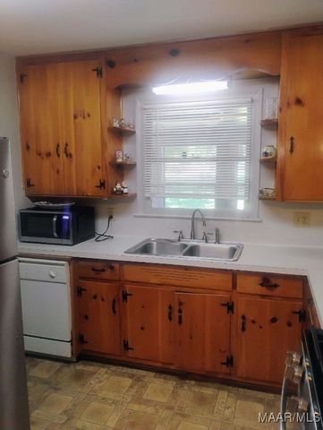 1127 Rosedale Drive, Montgomery, AL 36107