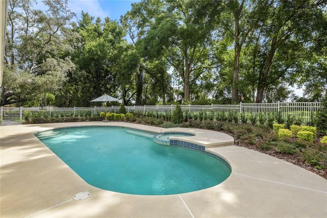36 STONE GATE S, Longwood, FL 32779