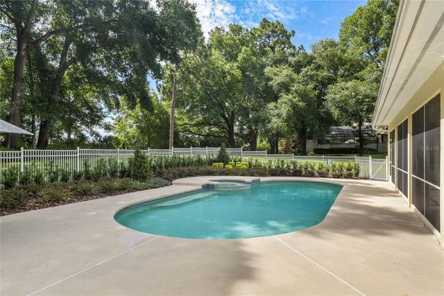 36 STONE GATE S, Longwood, FL 32779