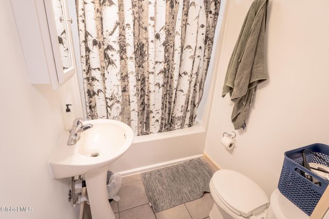 7 Corinth Place, Hadley, NY 12835