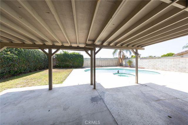 1201 Amador, Colton, CA 92324