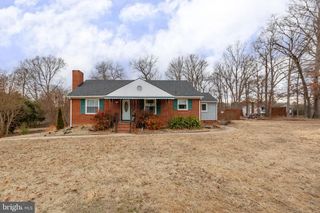 80 FERRY RD, Fredericksburg, VA 22405