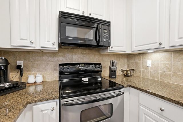 920 Shaula Drive, Columbus, OH 43240