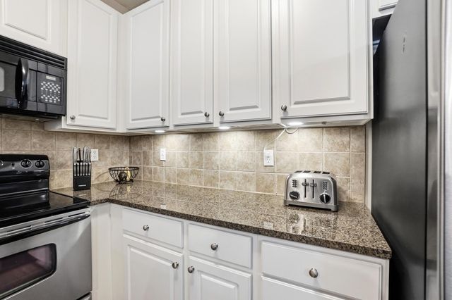 920 Shaula Drive, Columbus, OH 43240