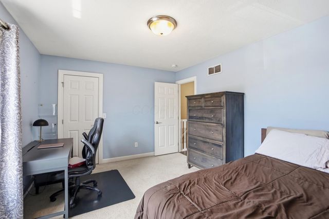 920 Shaula Drive, Columbus, OH 43240