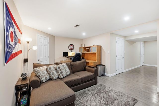 920 Shaula Drive, Columbus, OH 43240