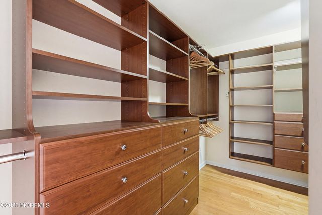 1801 Finderne Street, Oakhurst, NJ 07755