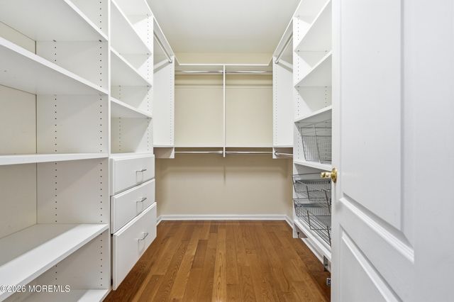 1801 Finderne Street, Oakhurst, NJ 07755