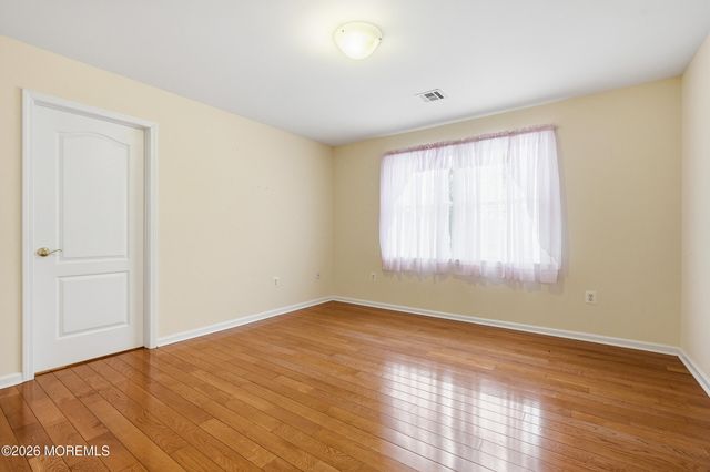 1801 Finderne Street, Oakhurst, NJ 07755