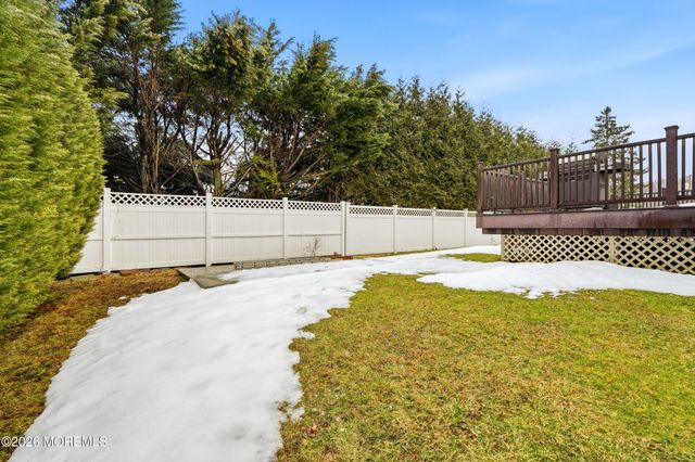 1801 Finderne Street, Oakhurst, NJ 07755