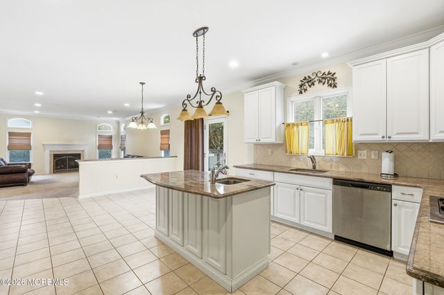 1801 Finderne Street, Oakhurst, NJ 07755