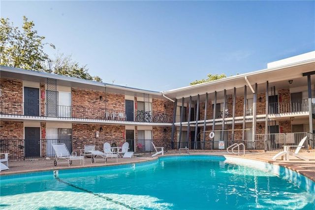 3212 Red River ST 110, Austin, TX 78705