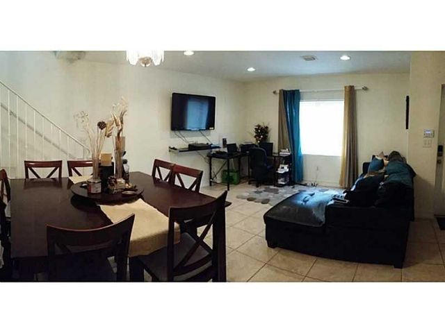 1403 NW 2 ST 1403, Fort Lauderdale, FL 33311