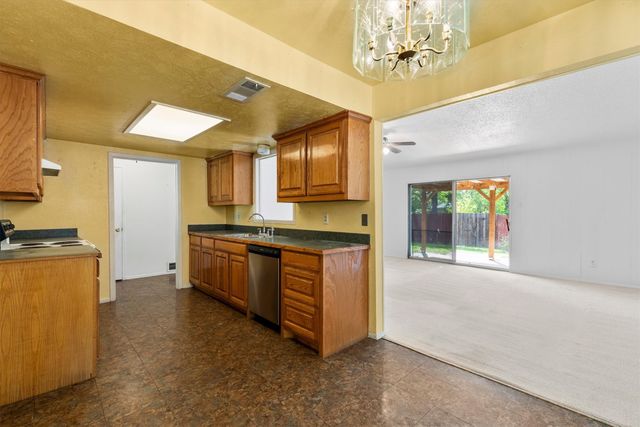 1211 Rancho Drive, Mesquite, TX 75149