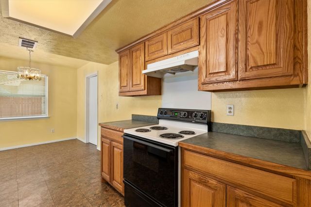 1211 Rancho Drive, Mesquite, TX 75149