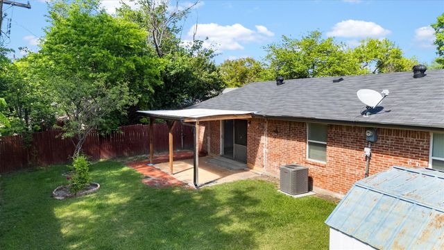 1211 Rancho Drive, Mesquite, TX 75149