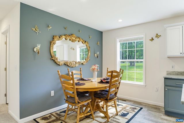 64 PINE RD, Louisa, VA 23093