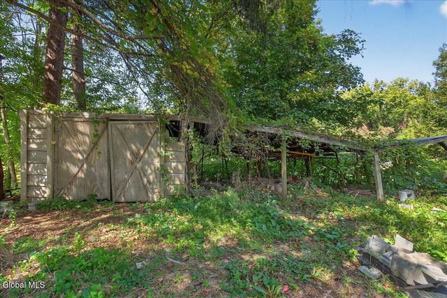 14 Northern Pines Road, Wilton, NY 12831