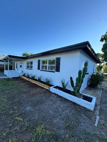 2148 CATALINA DRIVE N, Clearwater, FL 33763