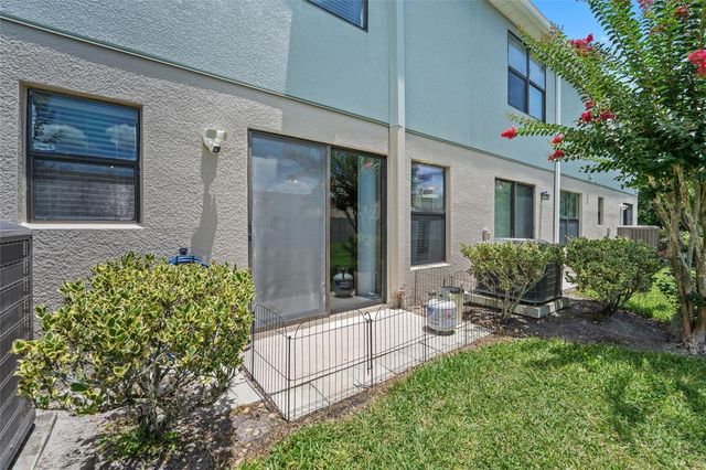 2220 WINDSOR LAKE CIRCLE, Sanford, FL 32773