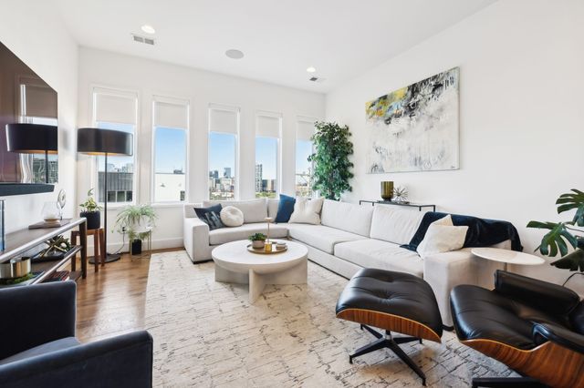 1022B 9th Ave, S, Nashville, TN 37203