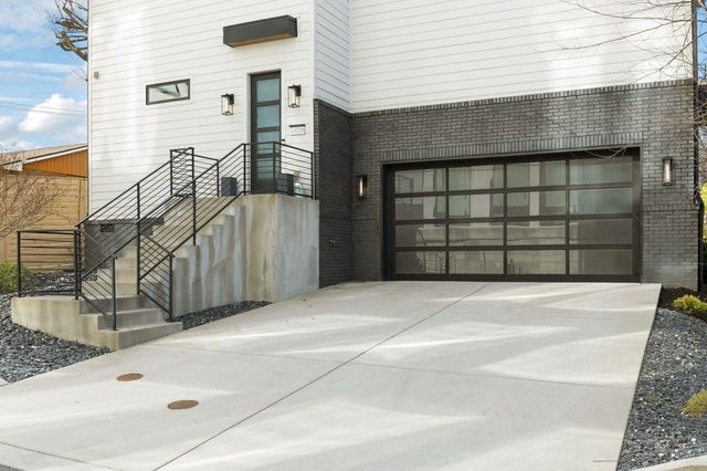 1022B 9th Ave, S, Nashville, TN 37203