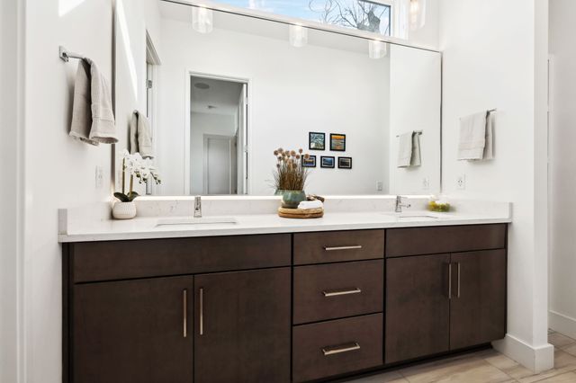 1022B 9th Ave, S, Nashville, TN 37203