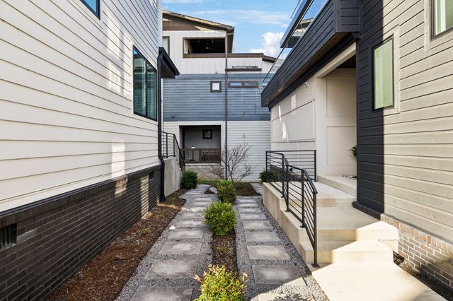 1022B 9th Ave, S, Nashville, TN 37203