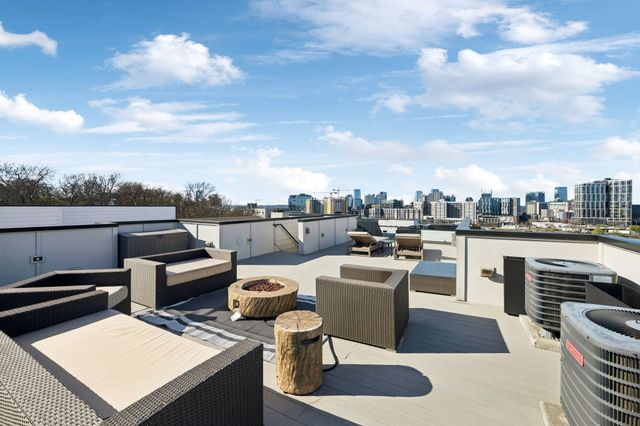 1022B 9th Ave, S, Nashville, TN 37203