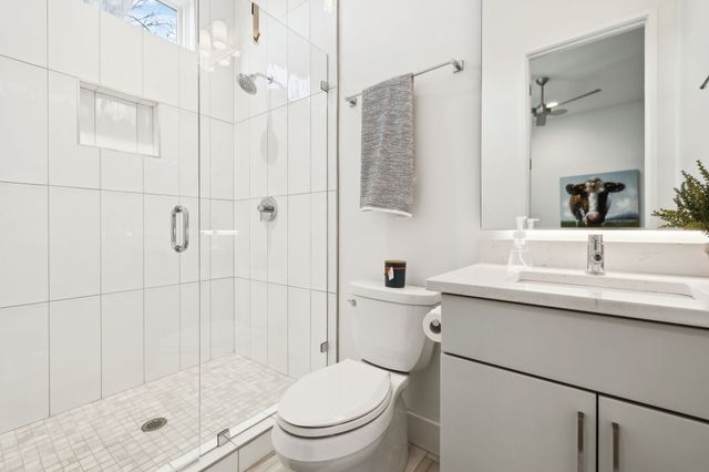 1022B 9th Ave, S, Nashville, TN 37203