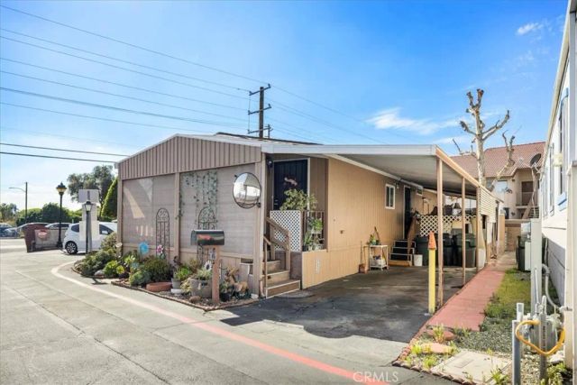 1081 W Arrow 46, Azusa, CA 91702