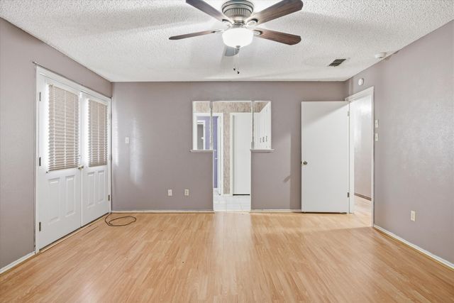 716 S Houston Street, Edgewood, TX 75117