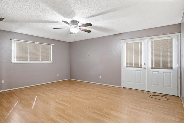 716 S Houston Street, Edgewood, TX 75117