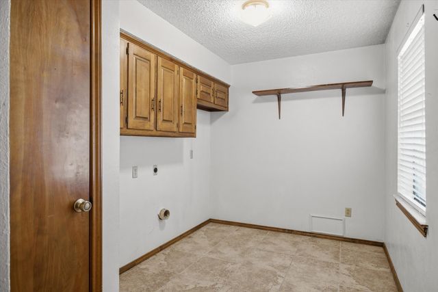 716 S Houston Street, Edgewood, TX 75117