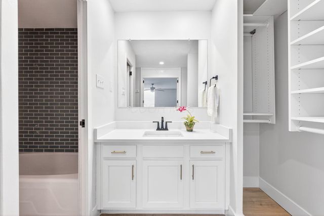 1000 Urlin Avenue, 1007, Columbus, OH 43212