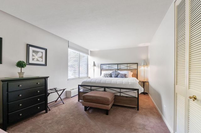 1000 Urlin Avenue, 1007, Columbus, OH 43212