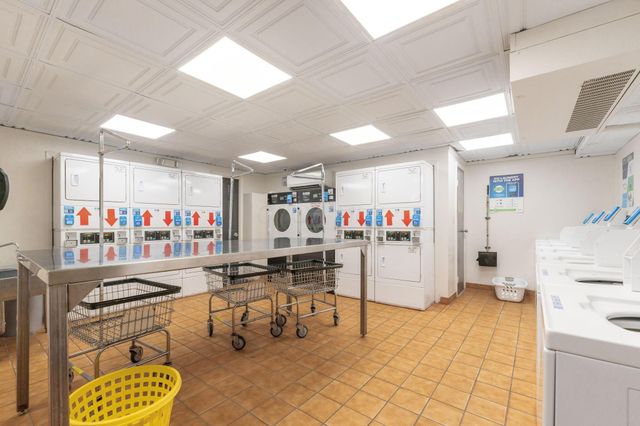 1000 Urlin Avenue, 1007, Columbus, OH 43212