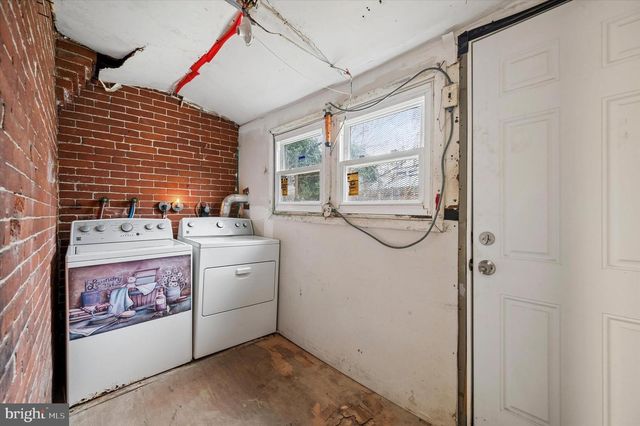 1313 E RITTENHOUSE ST, Philadelphia, PA 19138