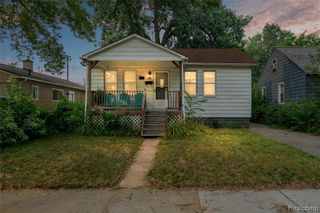 516 Orchard Avenue, Hazel Park, MI 48030