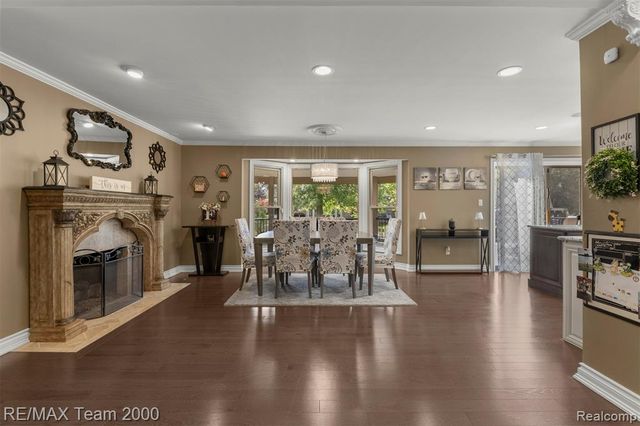 34181 Navin Avenue, Livonia, MI 48152
