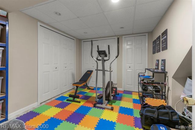 34181 Navin Avenue, Livonia, MI 48152