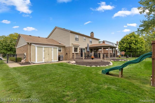 34181 Navin Avenue, Livonia, MI 48152
