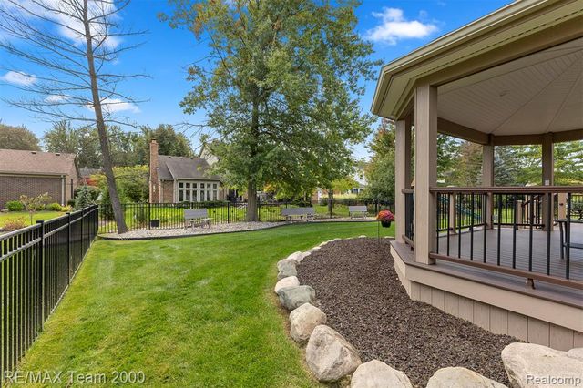 34181 Navin Avenue, Livonia, MI 48152