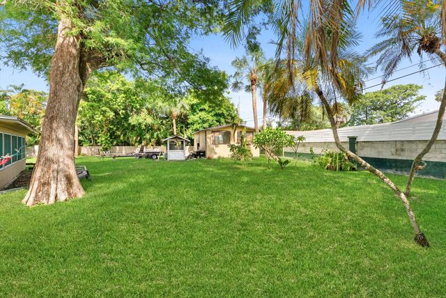330 NW 32ND Court, Oakland Park, FL 33309