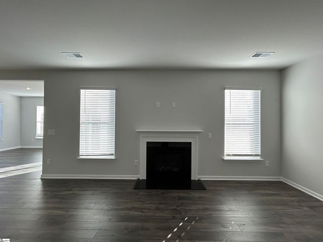 18 Stumphouse Street, Greenville, SC 29607